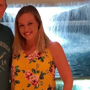 Meet your Posher, Kelly